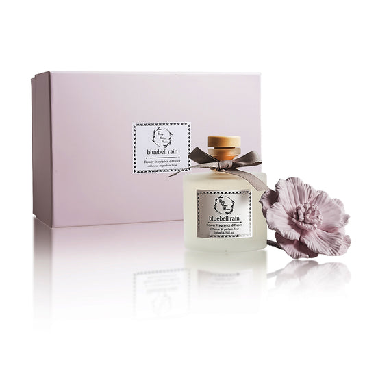 Pretty Valley Home Pink Ceramic Flower Diffuser Gift Set – Bluebell Rain Scent, 200ml Handmade Reed Diffuser for Home Décor & Perfect Gift
