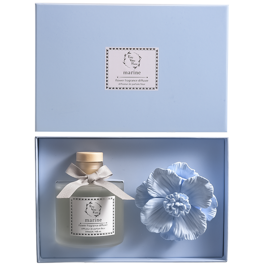 Pretty Valley Home Blue Ceramic Flower Diffuser Gift Set – Marine Scent, 200ml Handmade Home Fragrance & Ocean-Inspired Gift for Her