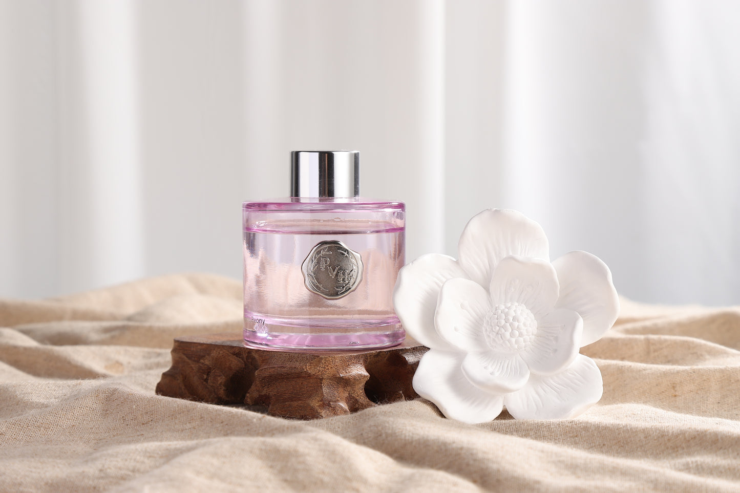 Pretty Valley Home Ceramic Flower Fragrance Diffuser Set - Fleur De Lys