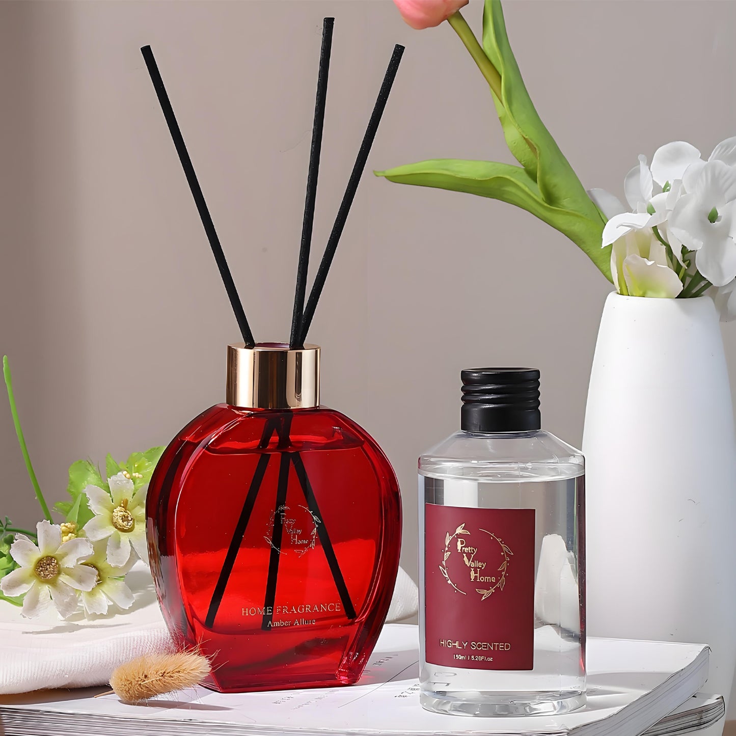 Pretty Valley Home Home Fragrance Diffuser Amber Allure & Candle Gift Box Set