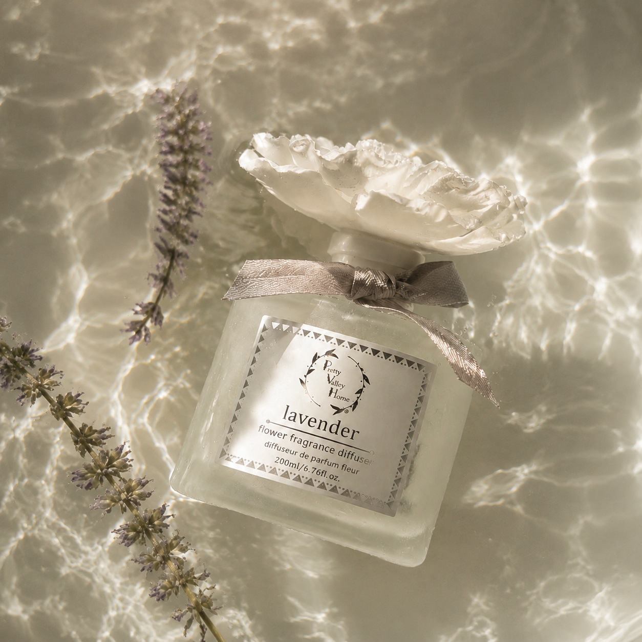 Pretty Valley Home Lavender White Ceramic Flower Diffuser Gift Set – 200ml Handcrafted Home Fragrance for Relaxation & Gifting