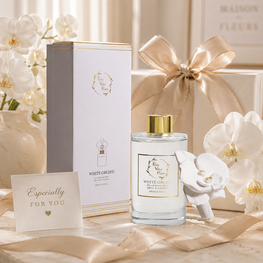 Pretty Valley Home White Orchid Ceramic Flower Reed Diffuser Gift Set – 200ml Handmade Home Fragrance, Elegant Ceramic Art & Perfect Gift for Her