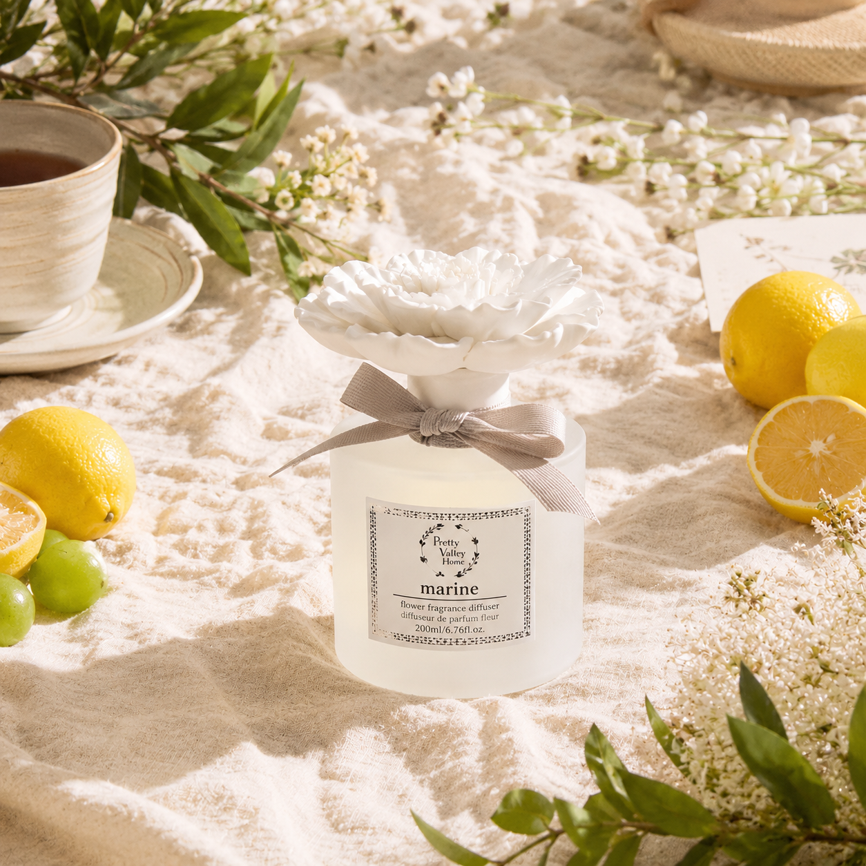 Pretty Valley Home Marine White Ceramic Flower Diffuser Gift Set – 200ml Ocean Breeze Handcrafted Porcelain Bloom for Elegant Home Fragrance
