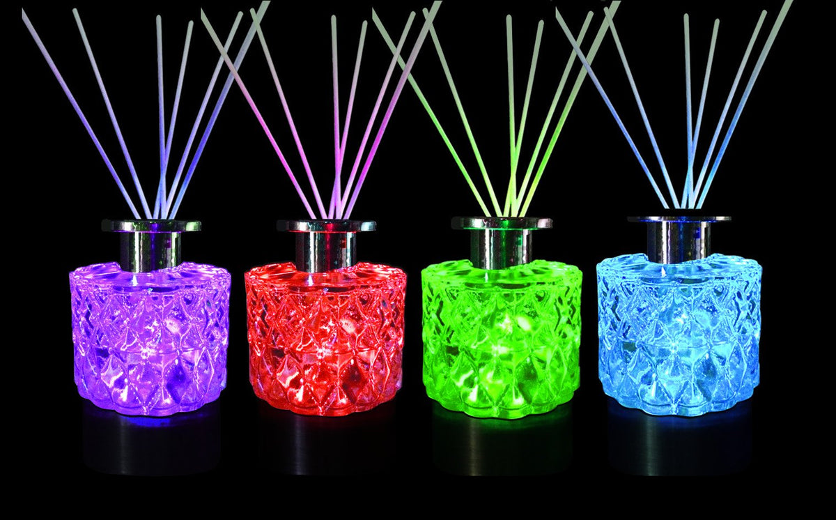 Pretty Valley Home - LED Reed Diffuser Large Clear Cut Glass Bottle ...